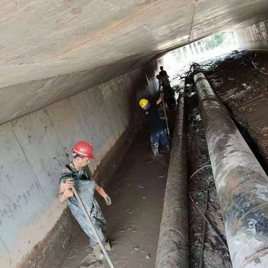 苏尼特右工业管道清淤