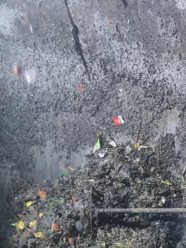 苏尼特右污水池清理